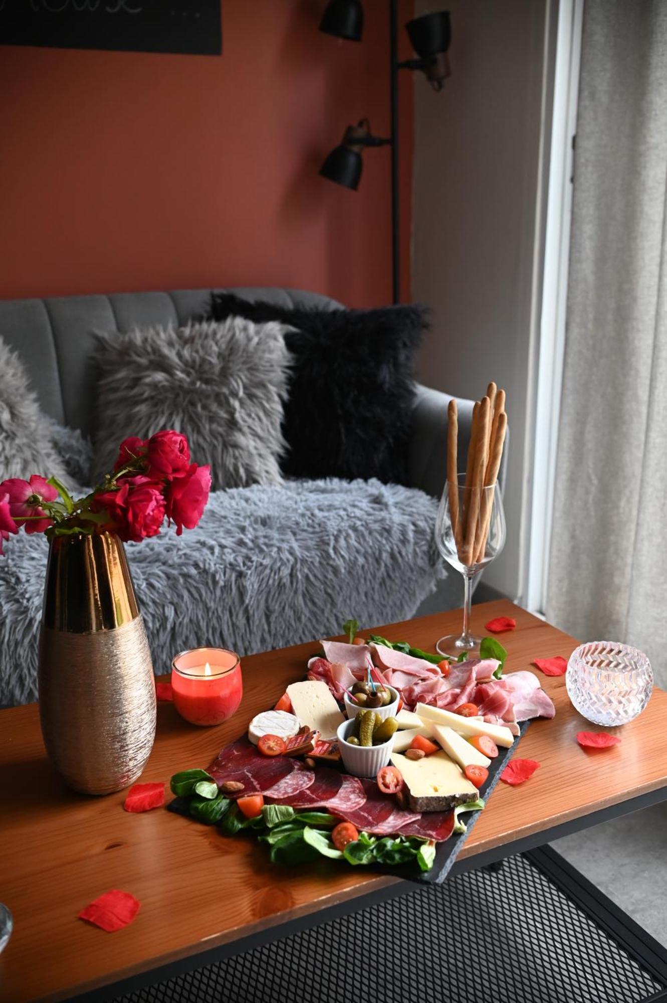 Holiday home Eden House, Cocon Sensuel Et Romantique Avec Jacuzzi *